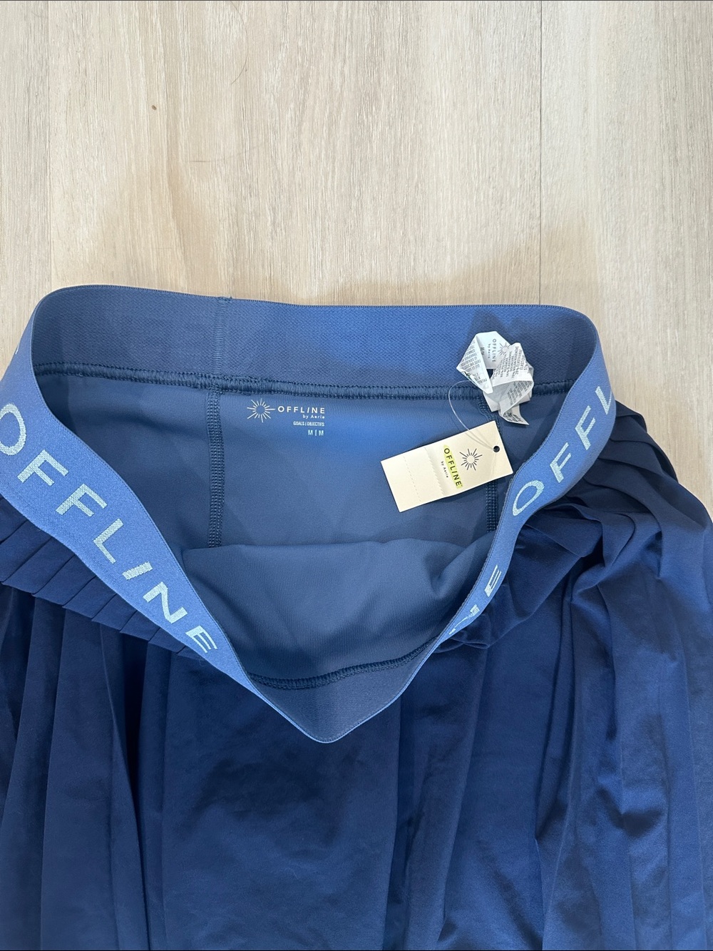 NWT Aerie Offline Navy Pleated Mini Athletic Skirt - Picture 2 of 3